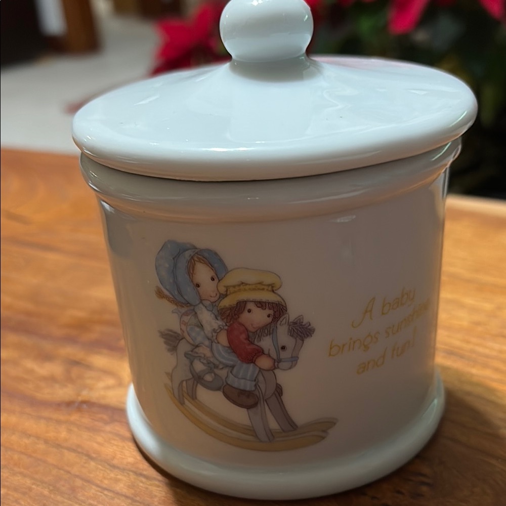 Holly Hobbie  Apothecary Jar